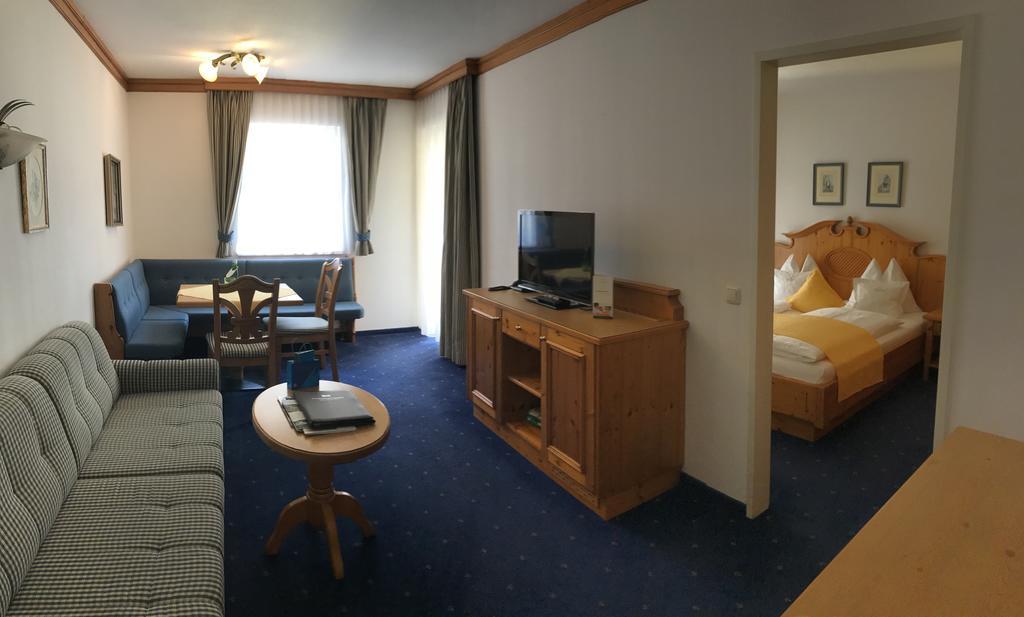 Hotel Brueckenwirt Sankt Johann im Pongau Quarto foto